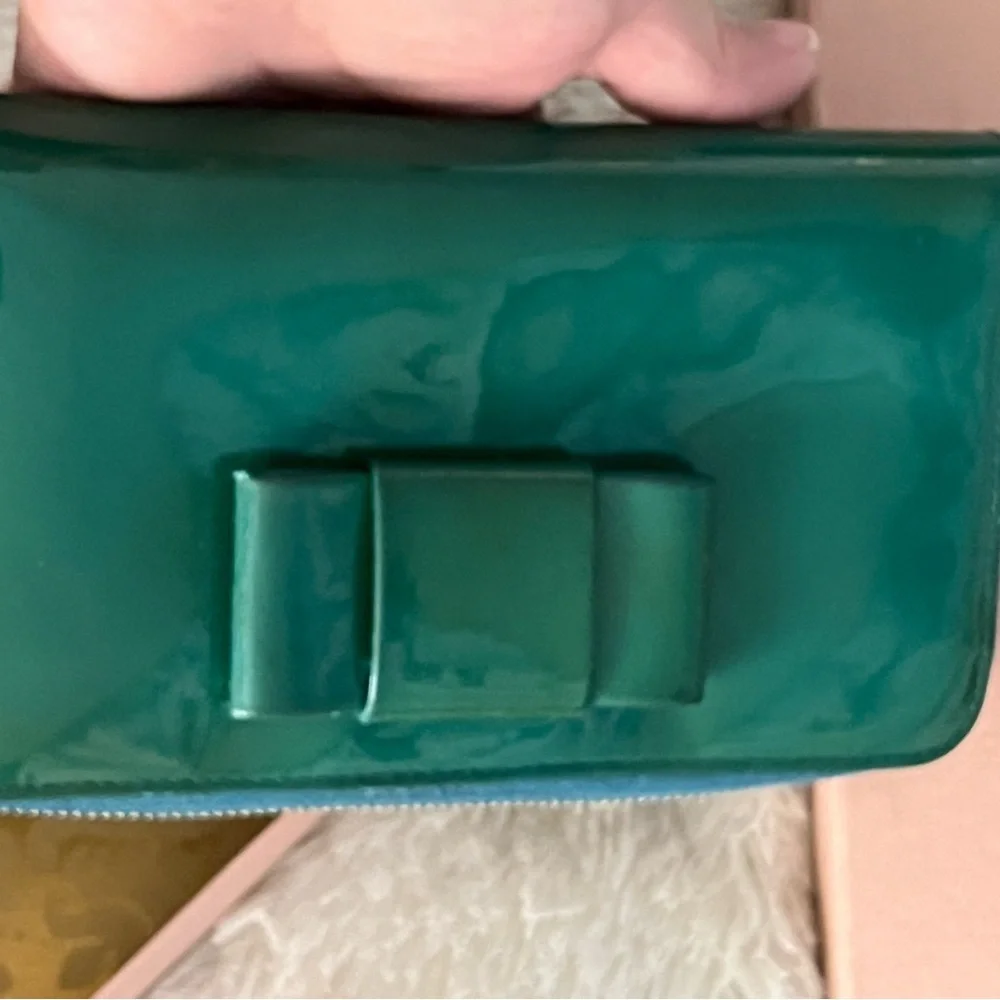 Miu Miu long wallet zipper green ribbon NWOT - Picture 5 of 16